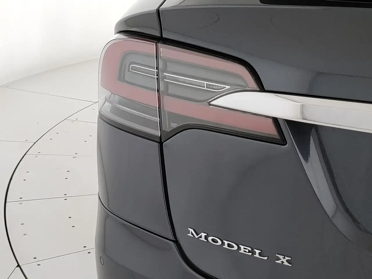 Tesla Model X P90D 2017 elettrica usata 28.418 km - Foto 12