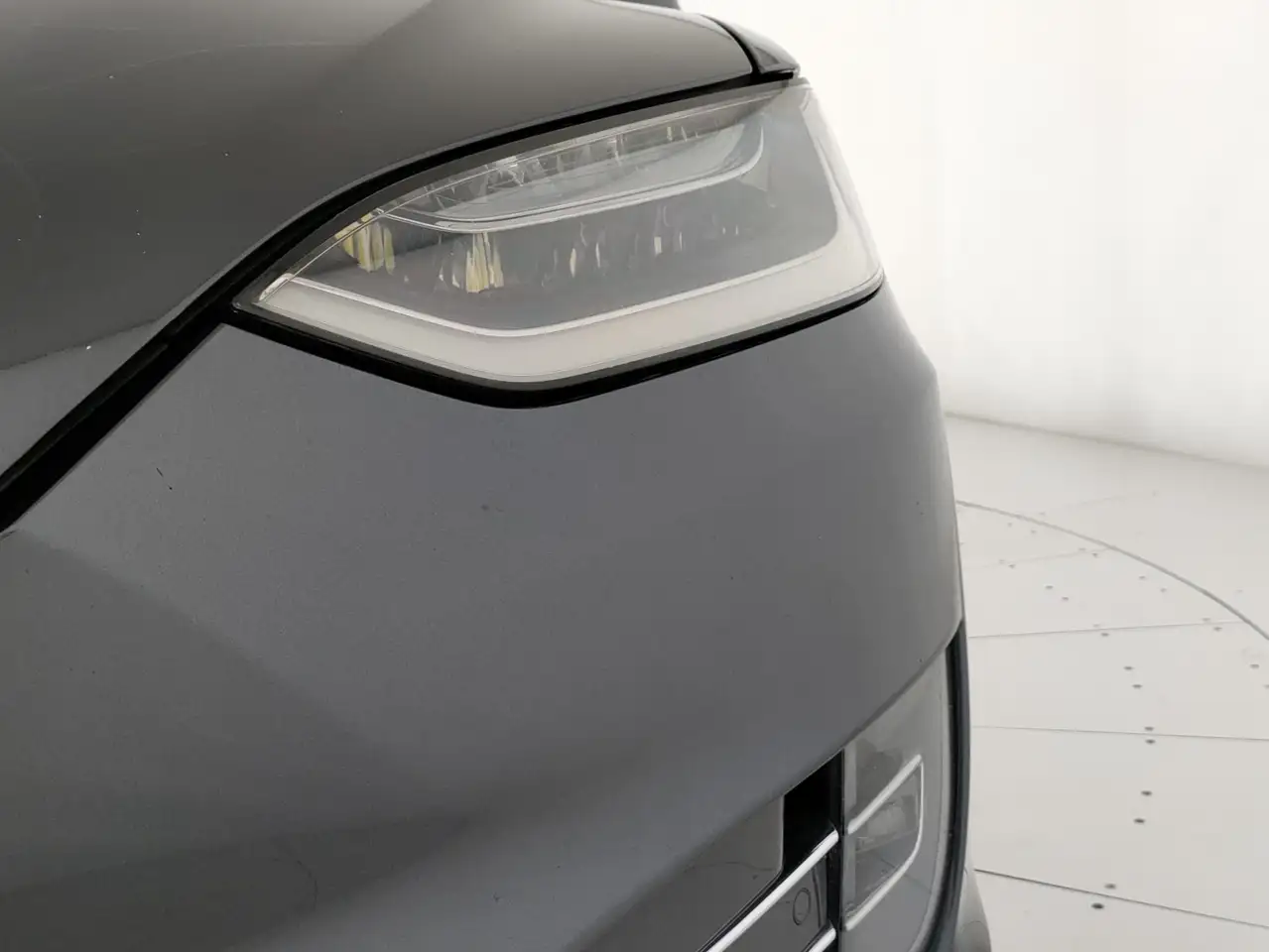 Tesla Model X P90D 2017 elettrica usata 28.418 km - Foto 14