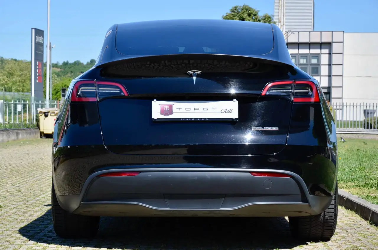 Tesla Model Y Performance Dual Motor AWD 2023 elettrica usata 79.000 km - Foto 5