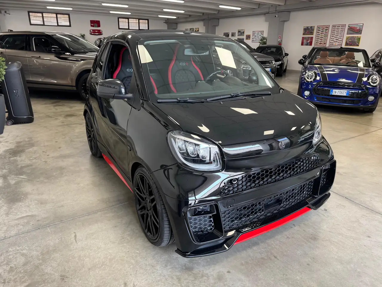 Smart ForTwo Cabrio Electric Brabus 92R 2021 elettrica usata 4.000 km - Foto 1