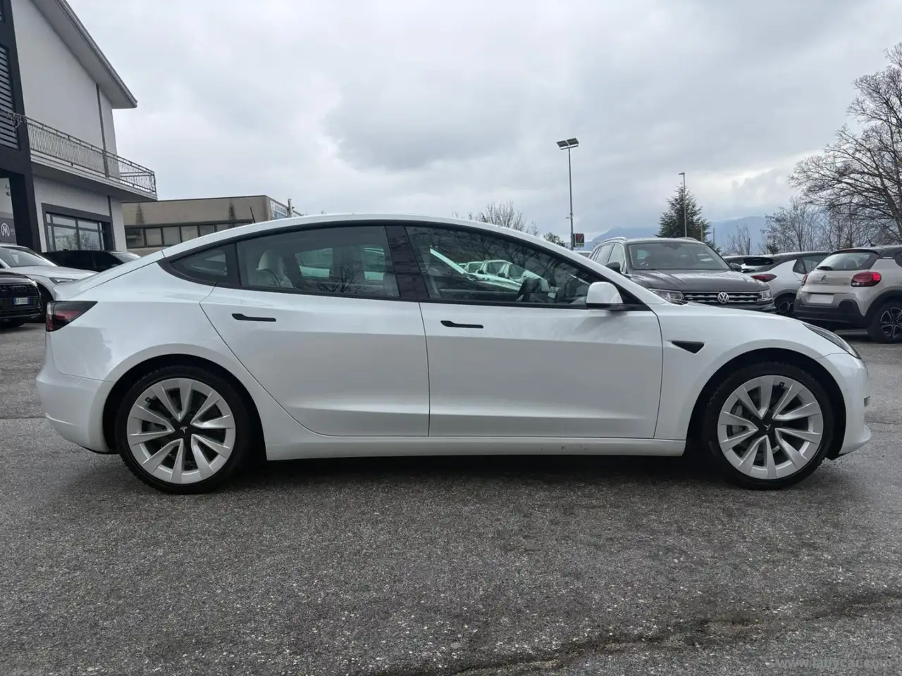 Tesla Model 3 Long Range Dual Motor AWD 2021 elettrica usata 85.805 km - Foto 4