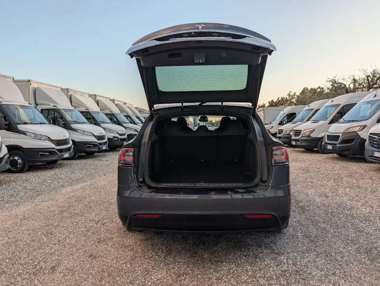 Tesla Model X Long Range Plus AWD 2018 elettrica usata 170.763 km - Foto 10