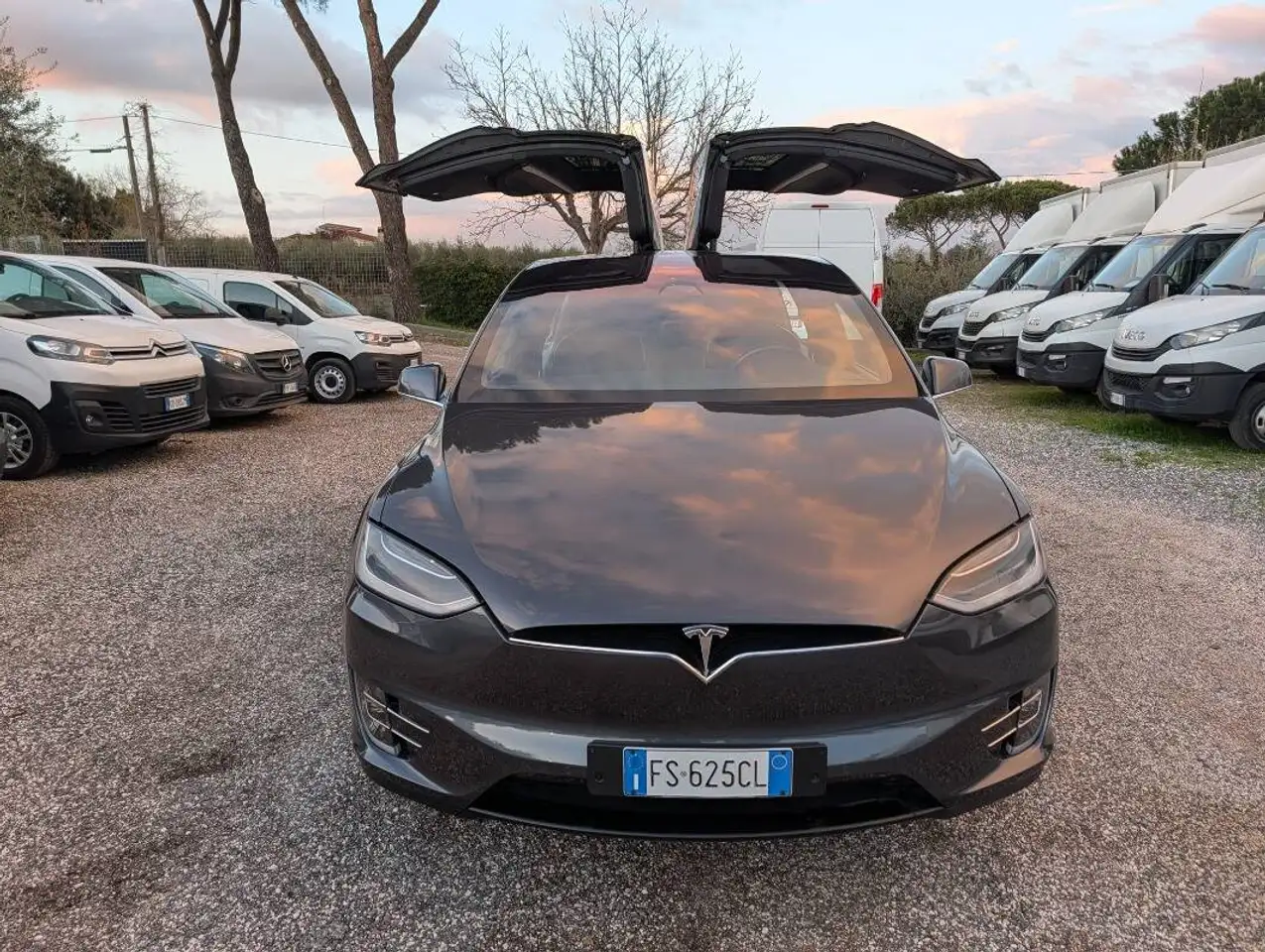 Tesla Model X Long Range Plus AWD 2018 elettrica usata 170.763 km - Foto 4