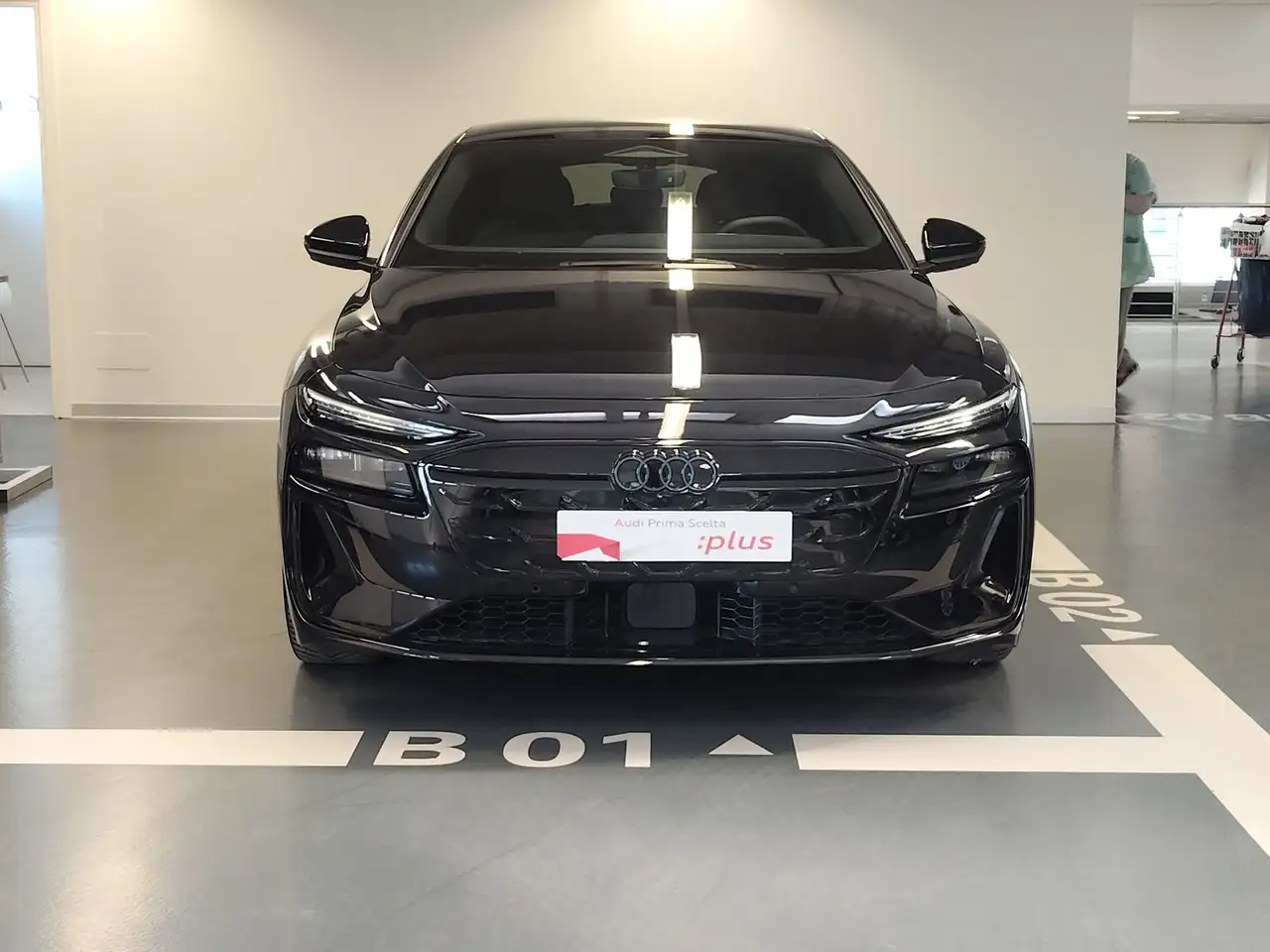 Audi A6 e-tron Quattro S Line Edition Avant 2025 elettrica usata 19.591 km - Foto 2