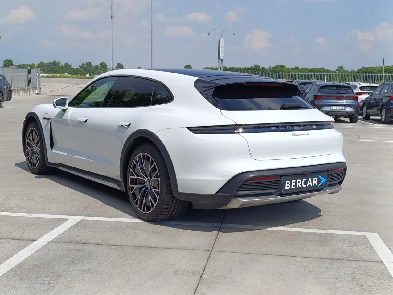 Porsche Taycan Cross Turismo 4 2021 elettrica usata 65.000 km - Foto 7
