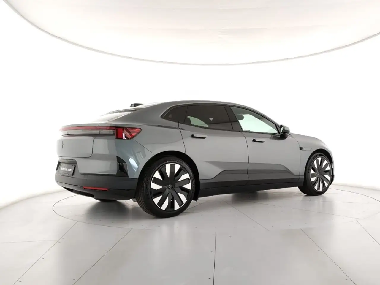 Polestar 4 Long Range Dual Motor 100kWh 2025 elettrica usata 6.500 km - Foto 5
