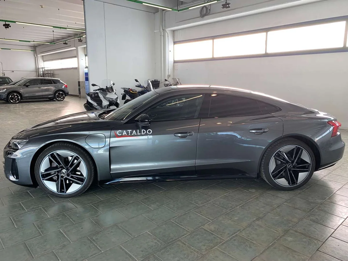 Audi e-tron e-tron GT quattro - Immagine 5