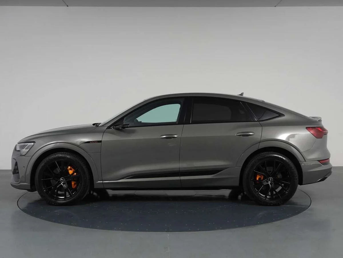 Audi e-tron Q4 SPB Business Advanced 45 e-tron 210 kW - Immagine 3